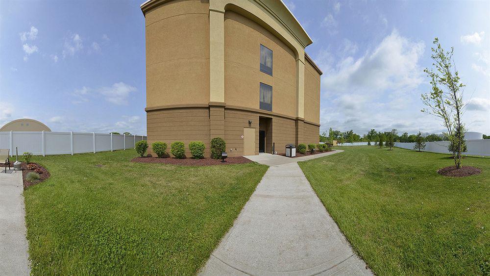 Hampton Inn Utica Luaran gambar