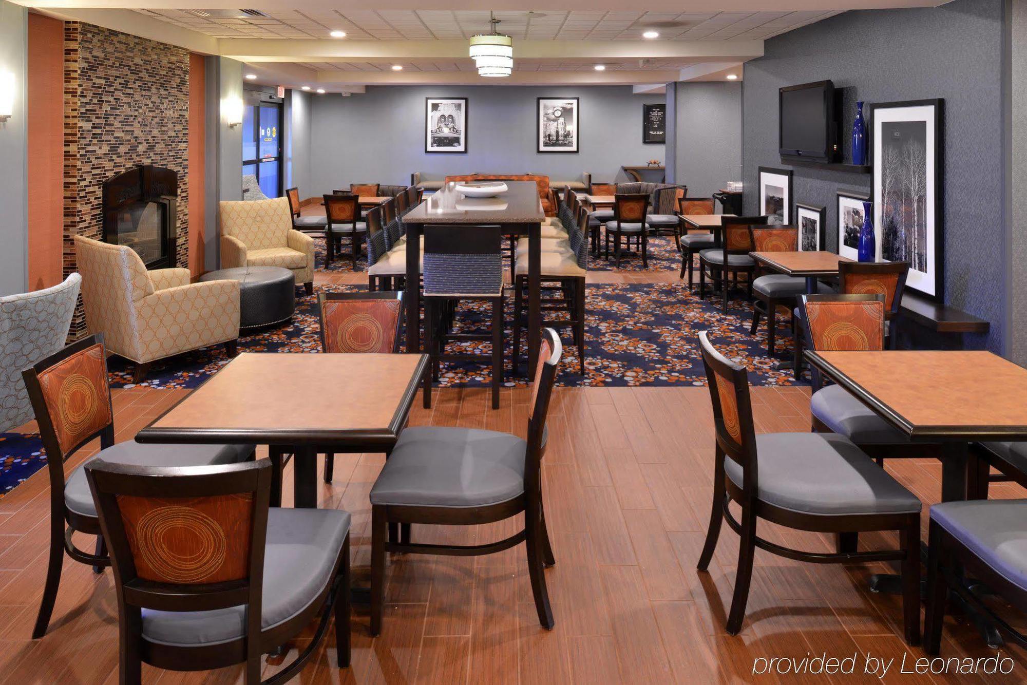 Hampton Inn Utica Luaran gambar