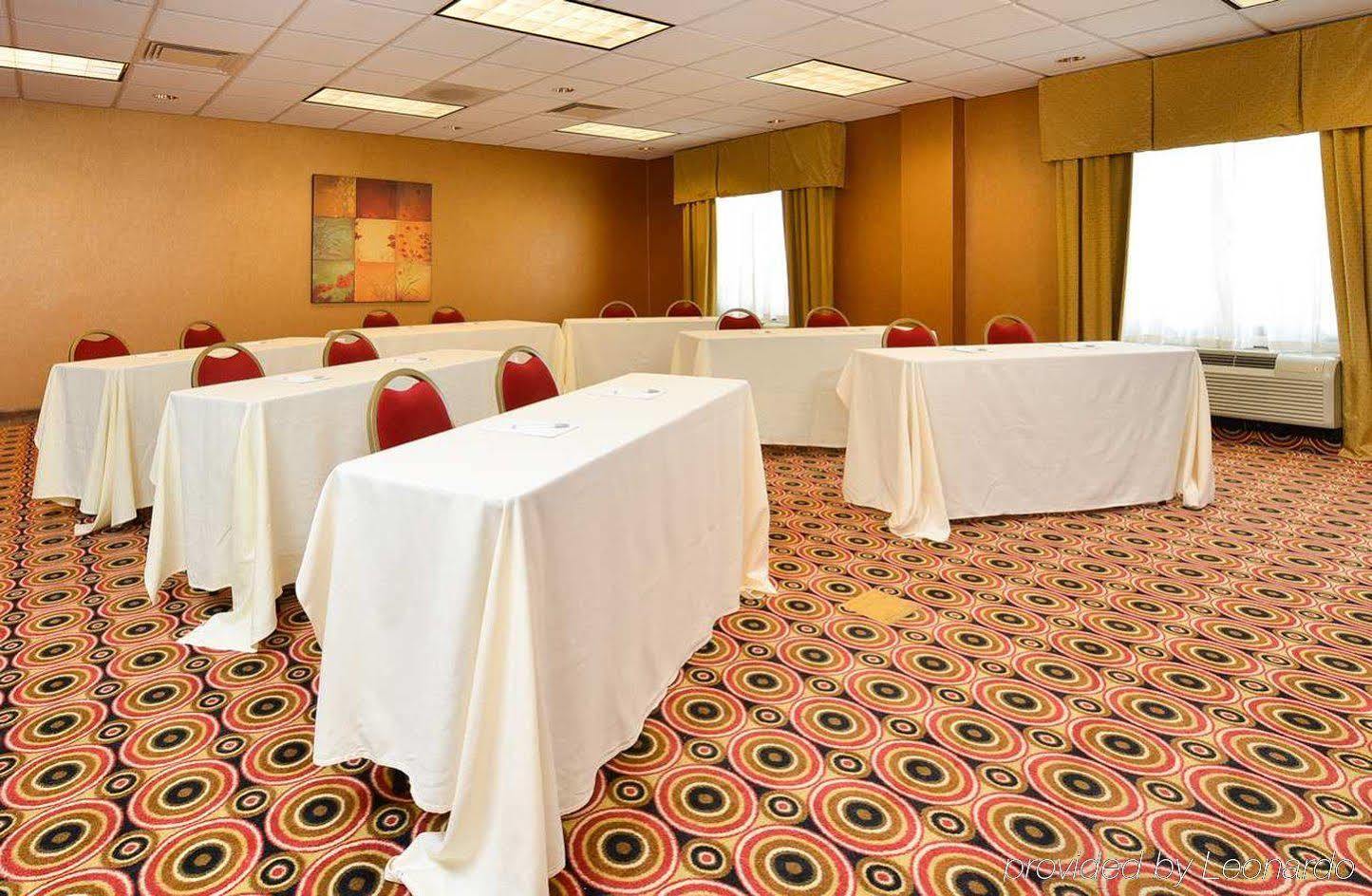 Hampton Inn Utica Luaran gambar
